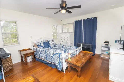 4215 SW 31st Drive Gainesville FL 32608
