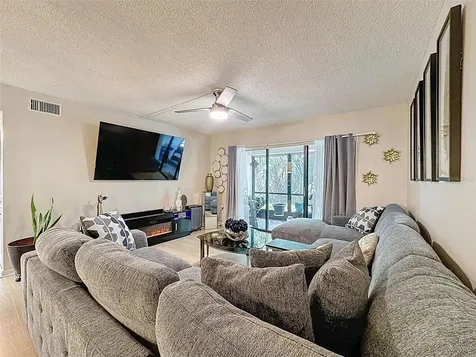 3188 Lake Pine Way S Tarpon Springs FL 34688