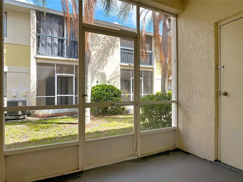 90 Hidden Lake Drive Sanford FL 32773