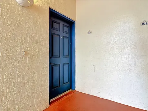 90 Hidden Lake Drive Sanford FL 32773