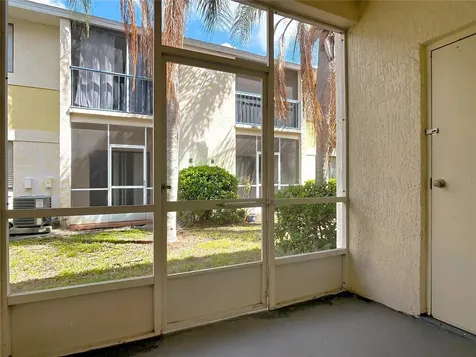 90 Hidden Lake Drive Sanford FL 32773