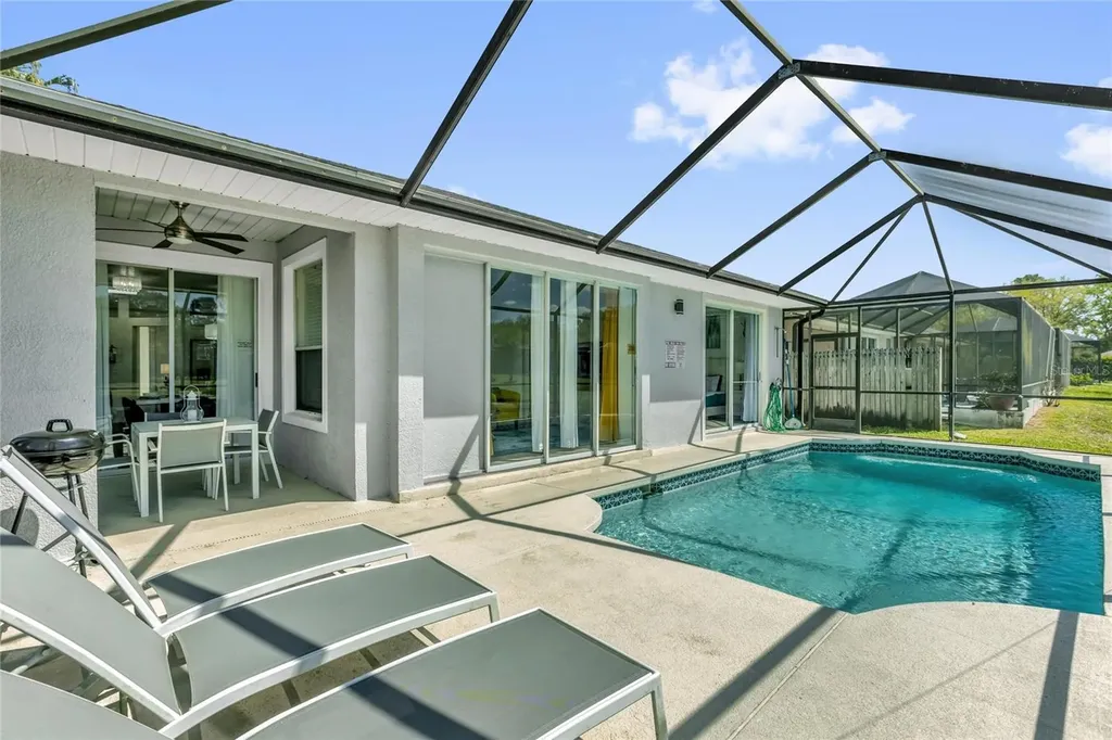 2908 Sunset Lakes Boulevard Kissimmee FL 34747