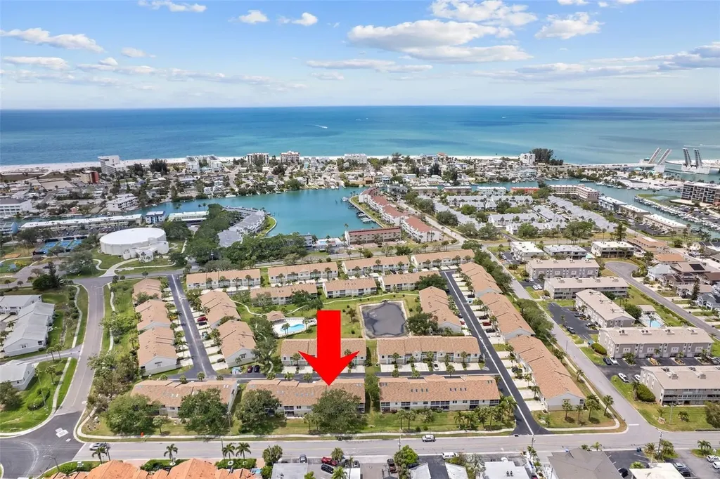 12239 Sun Vista Court E Treasure Island FL 33706