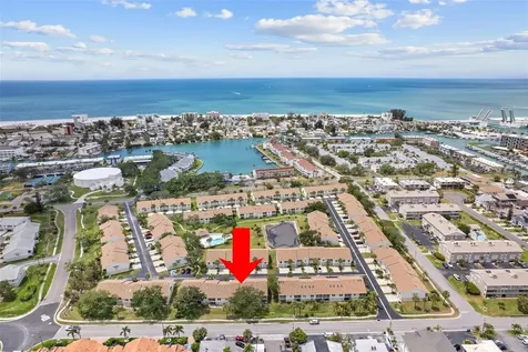 12239 Sun Vista Court E Treasure Island FL 33706