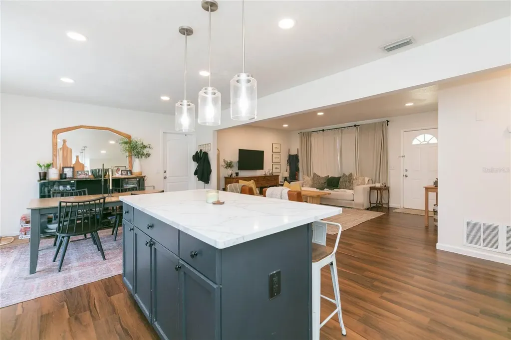 1612 Berkshire Drive Brandon FL 33511