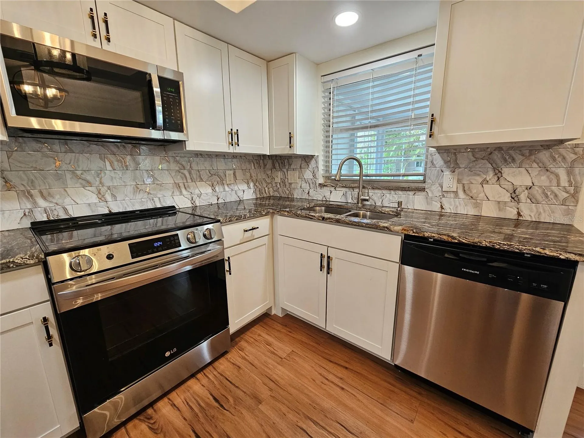 659 N Jefferson Avenue Sarasota FL 34237