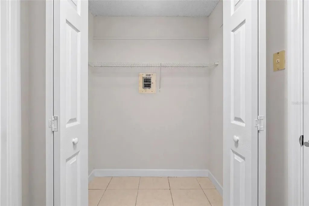 4775 Cove Cir Circle N St Petersburg FL 33708