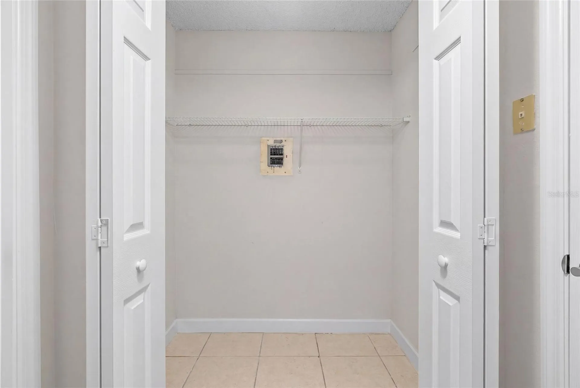 4775 Cove Cir Circle N St Petersburg FL 33708