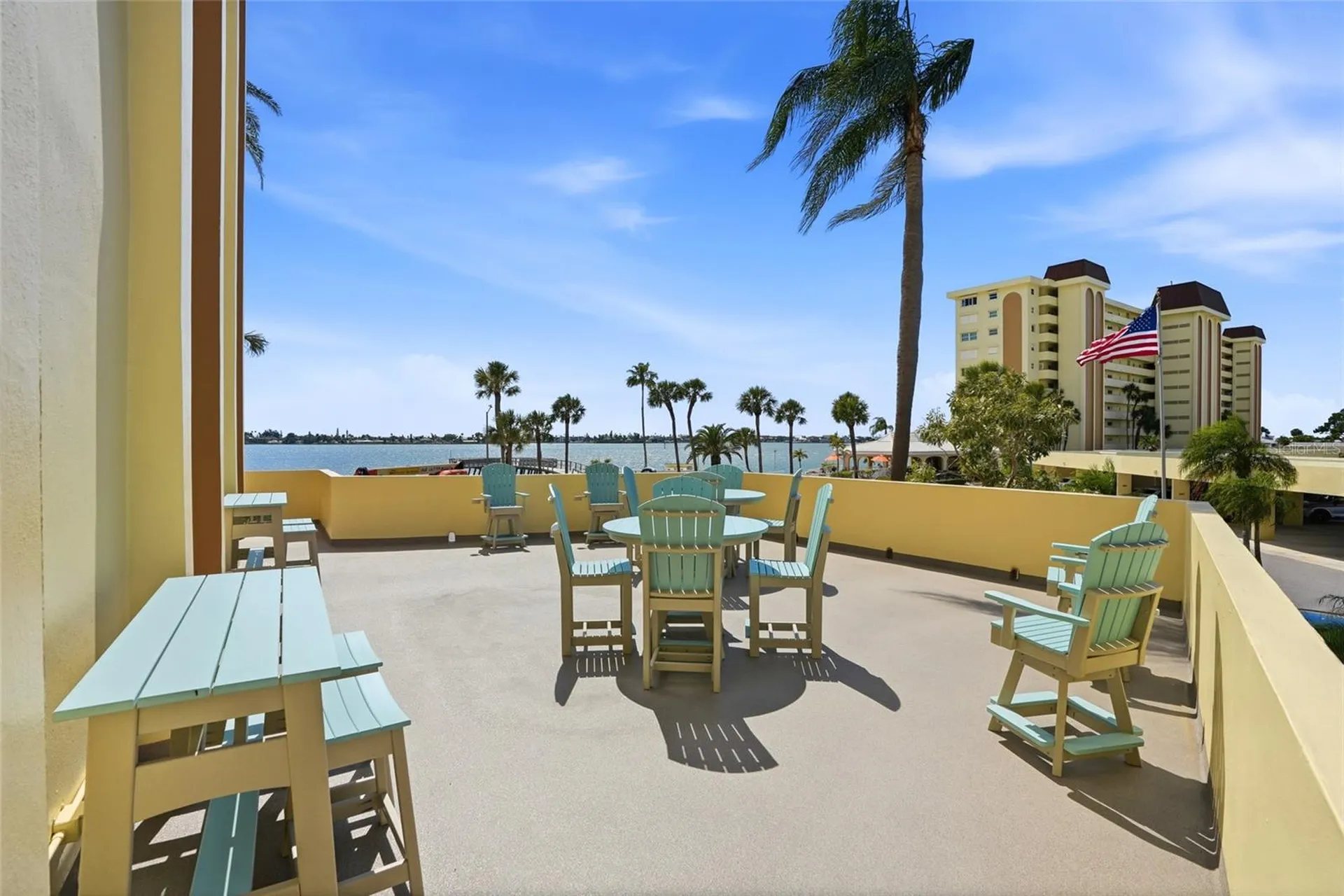 4775 Cove Cir Circle N St Petersburg FL 33708