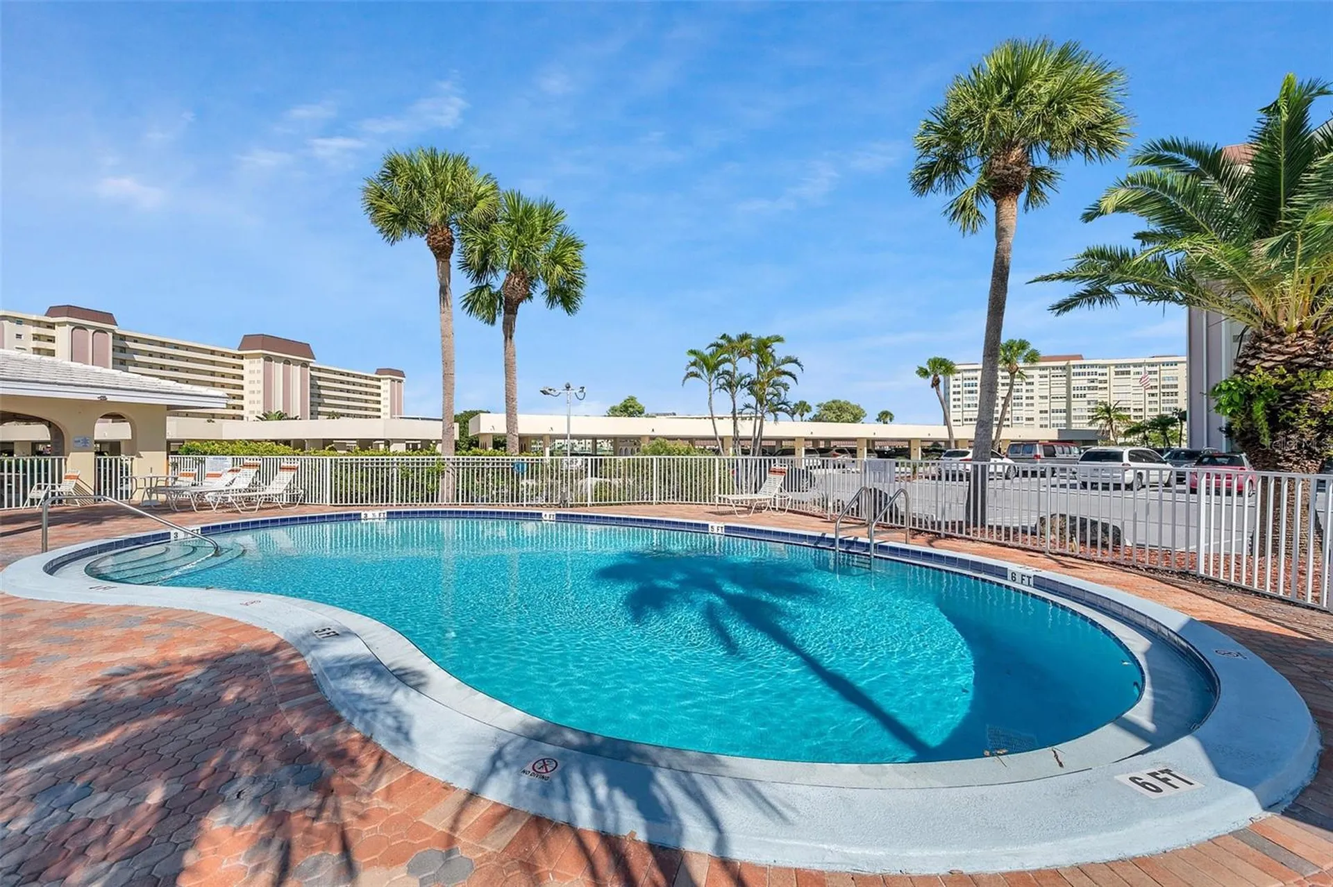 4775 Cove Cir Circle N St Petersburg FL 33708