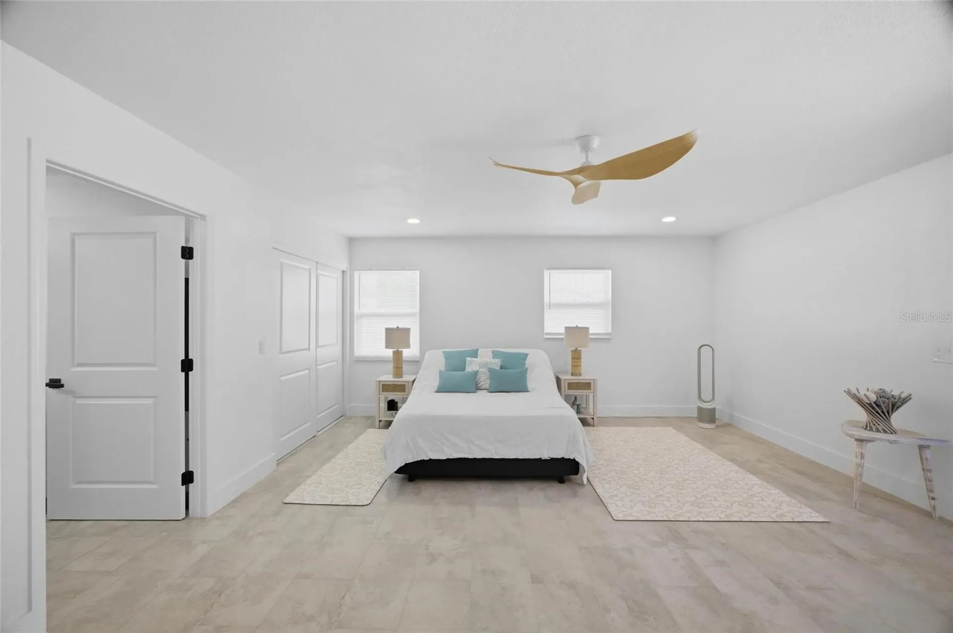 4014 W Rogers Avenue Tampa FL 33611