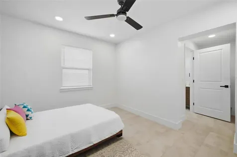 4014 W Rogers Avenue Tampa FL 33611