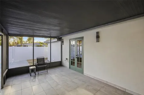 4014 W Rogers Avenue Tampa FL 33611