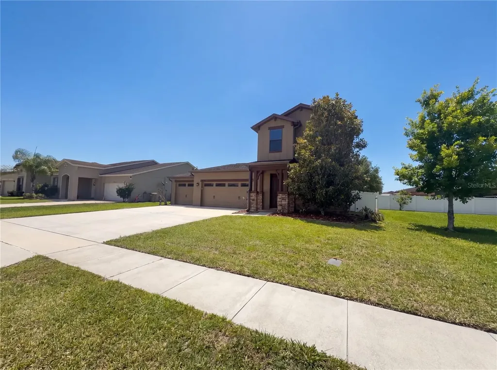 4644 Doral Park Avenue Kissimmee FL 34758