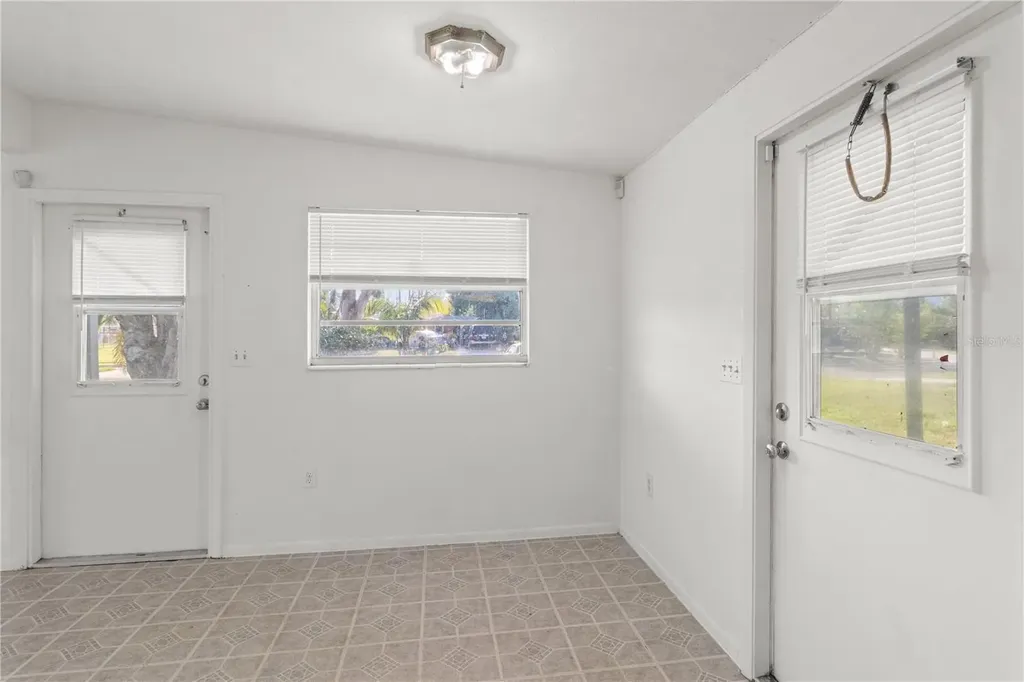 1421 14th Street E Bradenton FL 34208