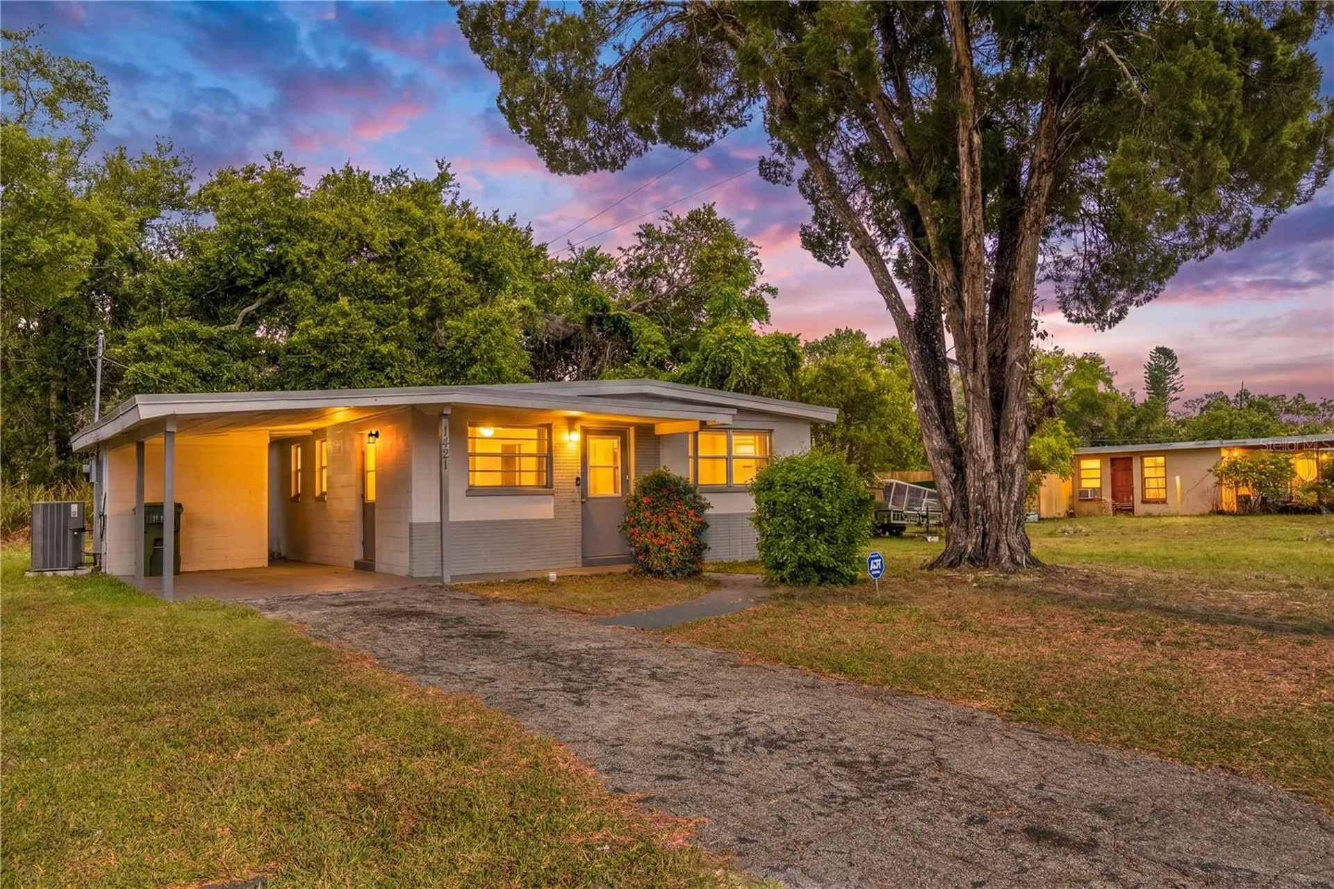 1421 14th Street E Bradenton FL 34208
