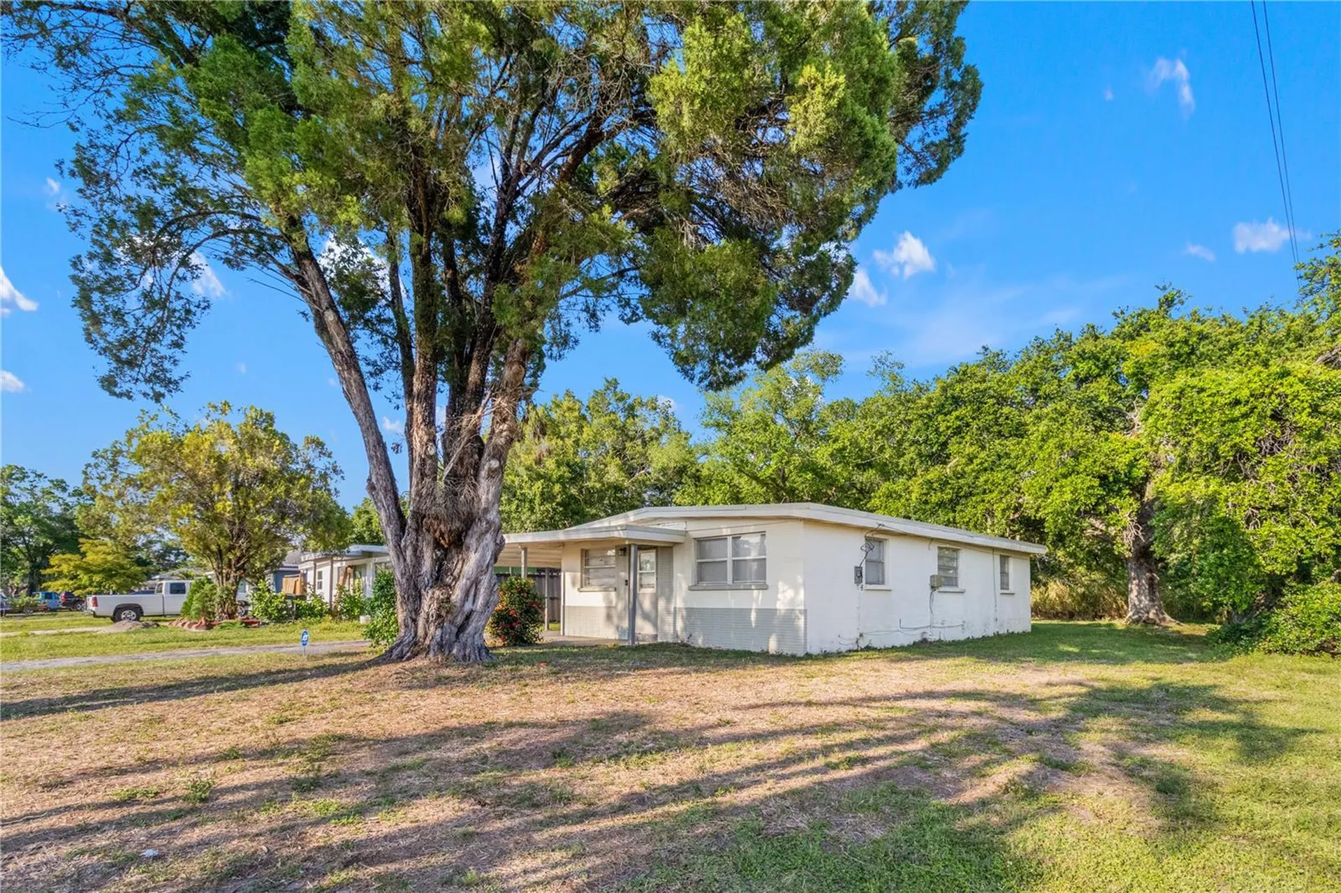 1421 14th Street E Bradenton FL 34208