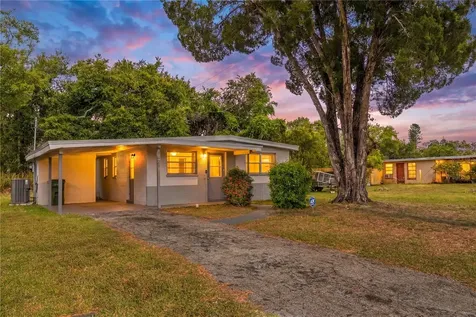 1421 14th Street E Bradenton FL 34208