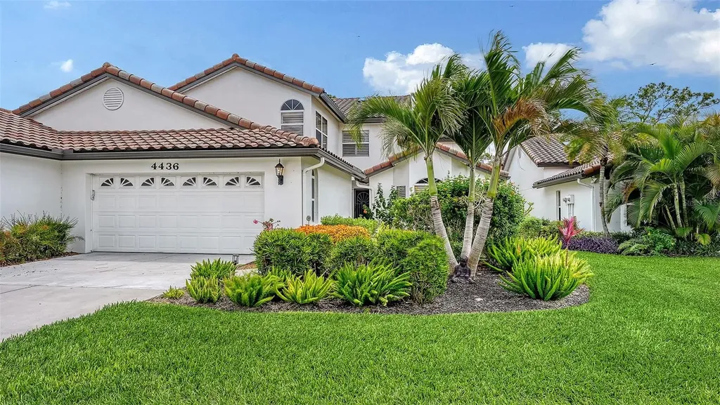 4436 Calle Serena Sarasota FL 34238