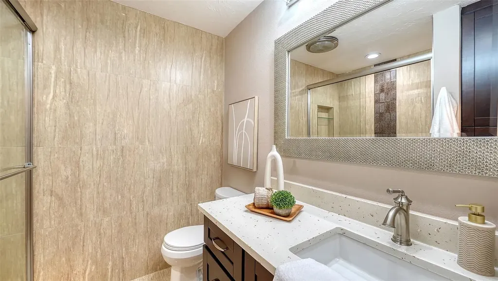 4436 Calle Serena Sarasota FL 34238