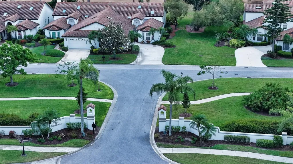 4436 Calle Serena Sarasota FL 34238