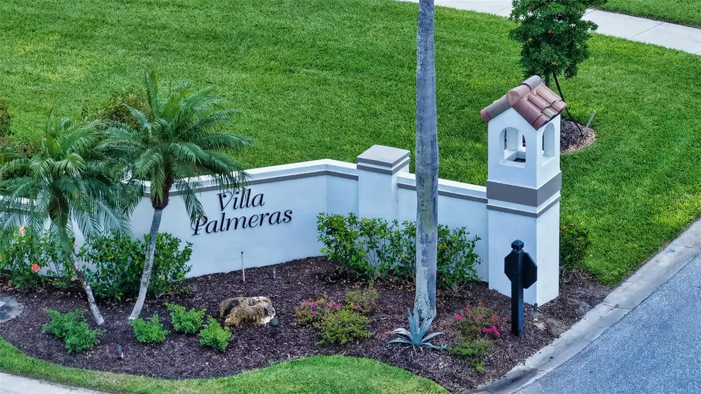 4436 Calle Serena Sarasota FL 34238