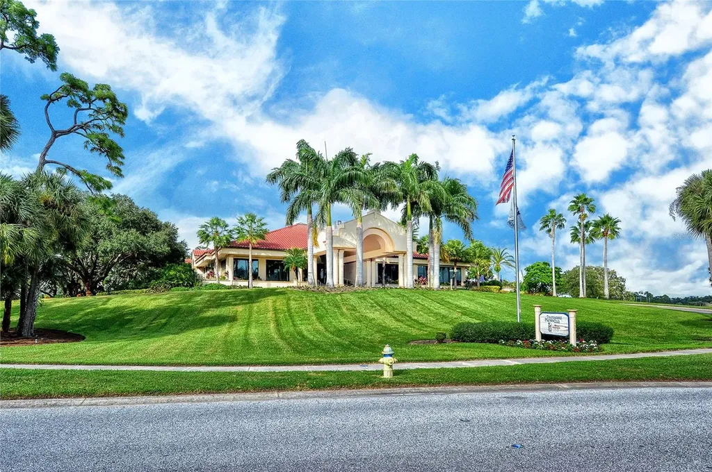 4436 Calle Serena Sarasota FL 34238
