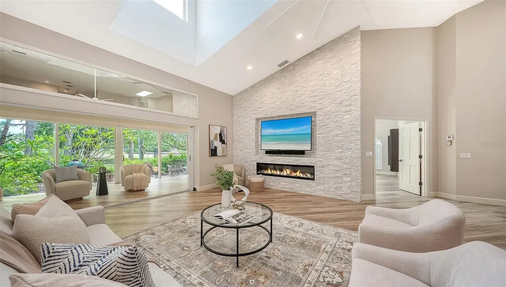 4436 Calle Serena Sarasota FL 34238