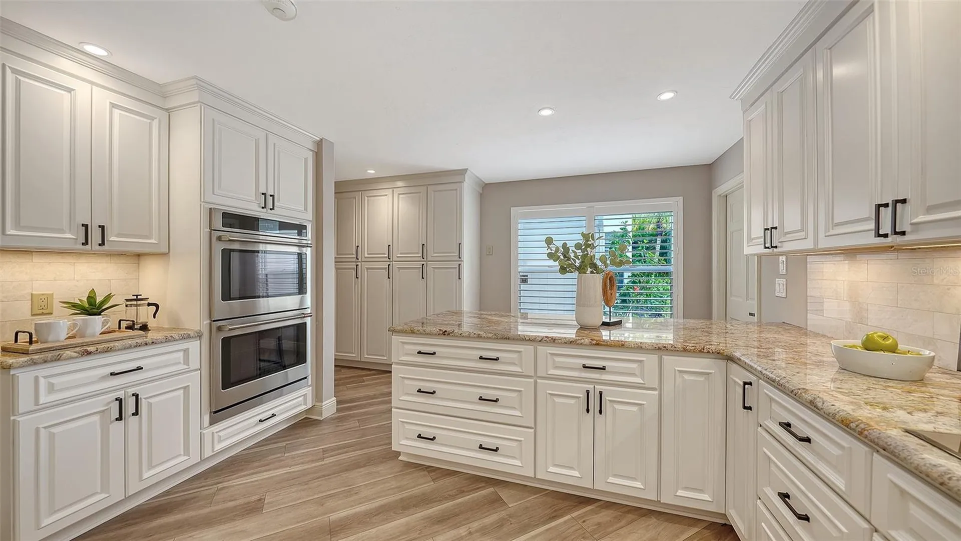 4436 Calle Serena Sarasota FL 34238