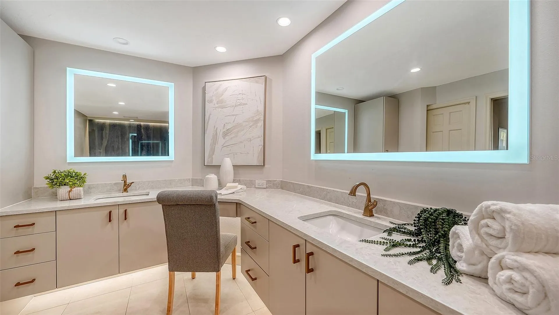 4436 Calle Serena Sarasota FL 34238