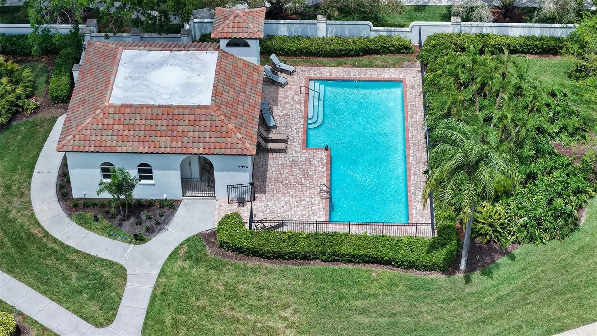 4436 Calle Serena Sarasota FL 34238