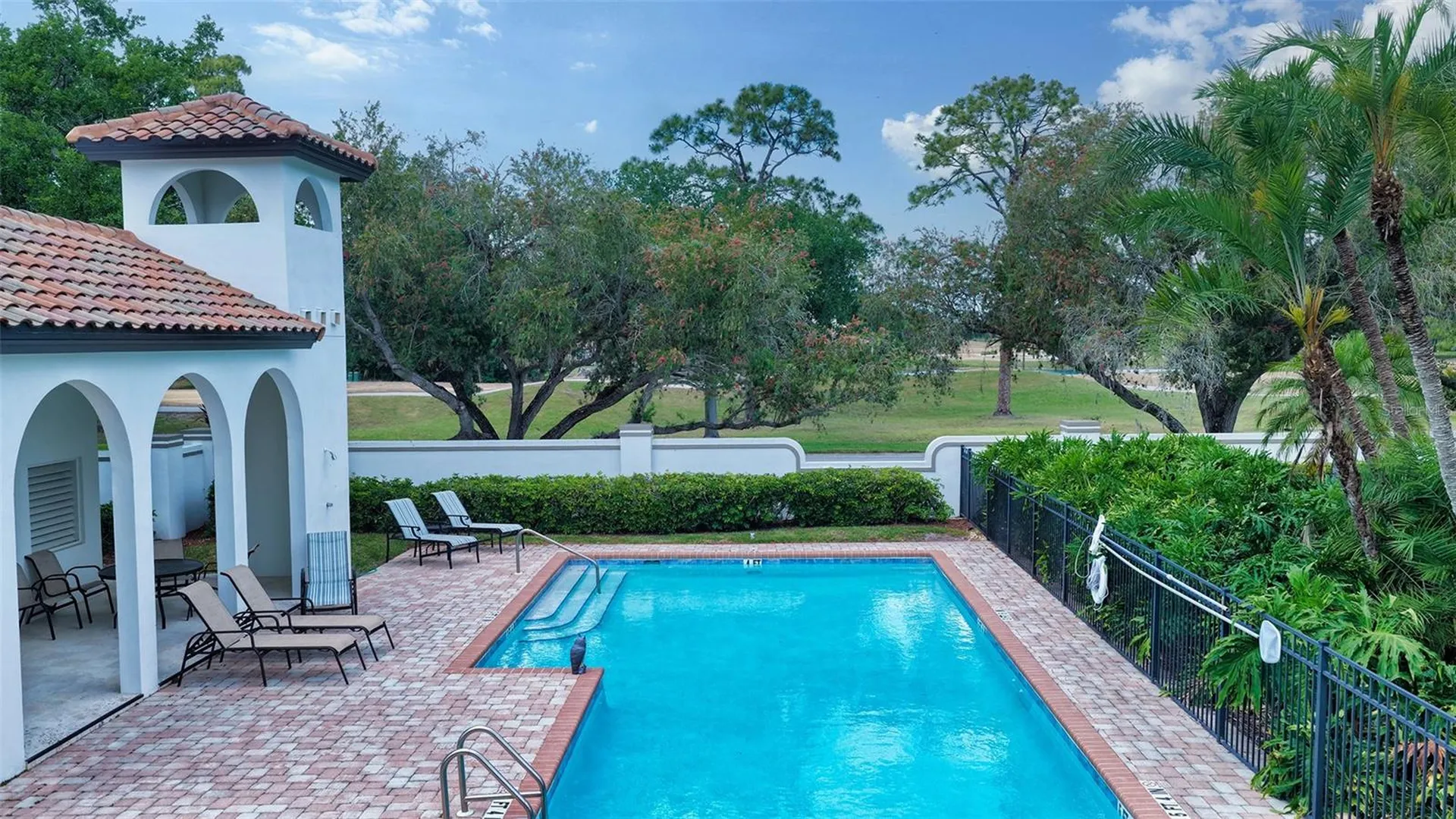 4436 Calle Serena Sarasota FL 34238