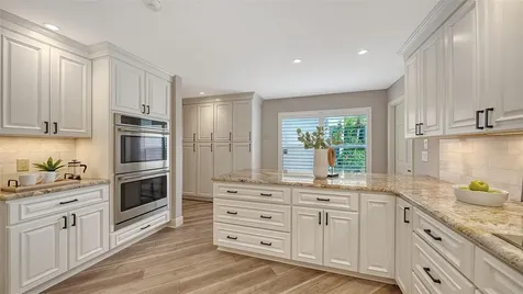 4436 Calle Serena Sarasota FL 34238