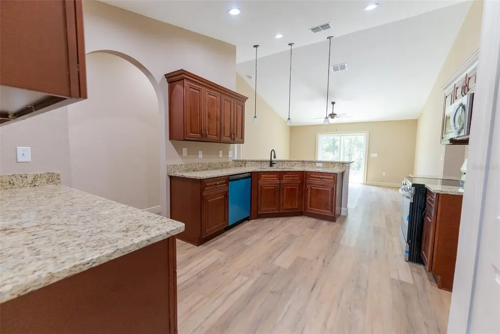12191 SW 75th Street Dunnellon FL 34432