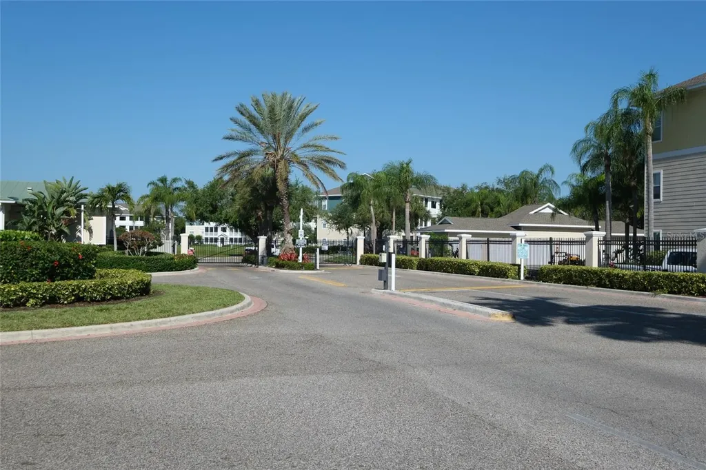 4802 51st Street W Bradenton FL 34210