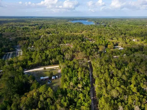 Lake Maregaret Boulevard Pomona Park FL 32181