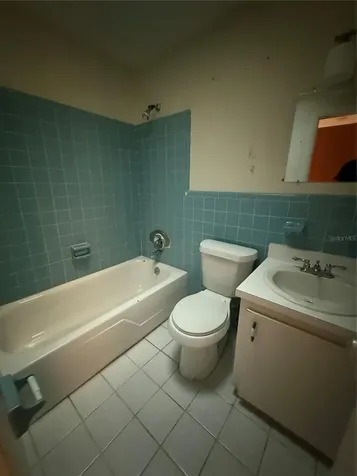 3802 E Esther Street Orlando FL 32812