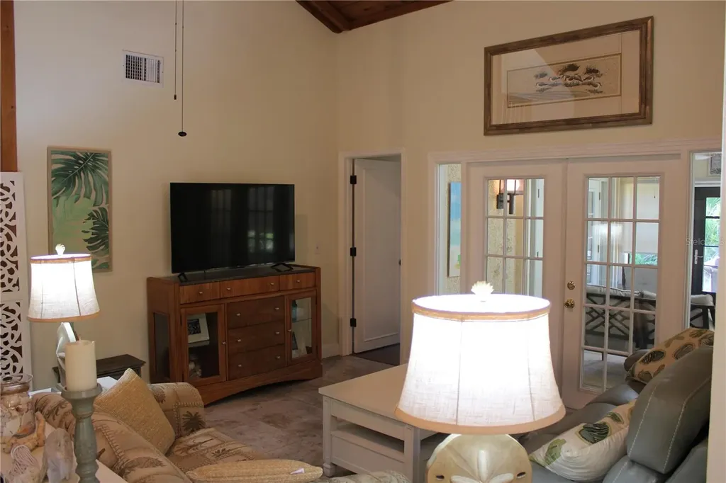 7909 4th Avenue W Bradenton FL 34209