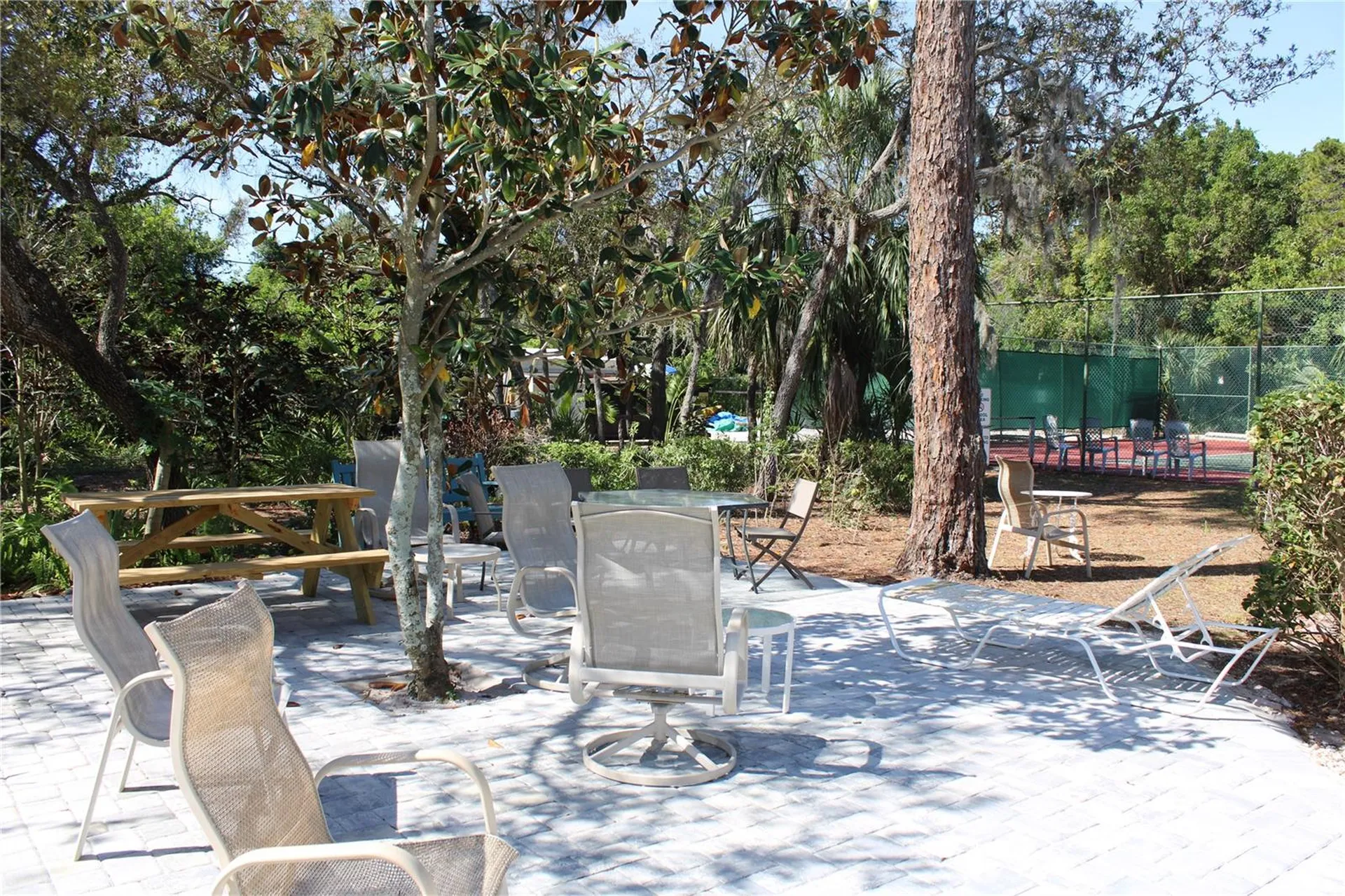 7909 4th Avenue W Bradenton FL 34209
