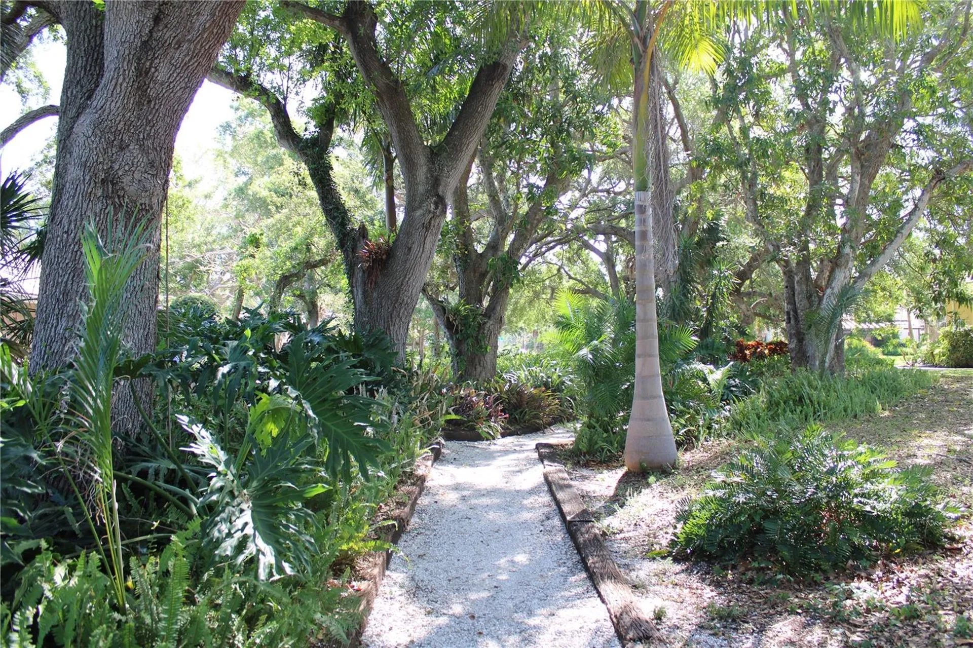 7909 4th Avenue W Bradenton FL 34209