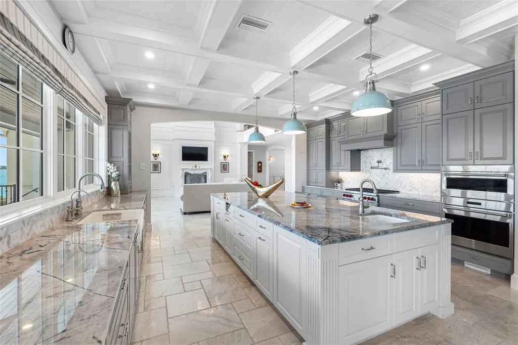 487 Meadow Lark Drive Sarasota FL 34236