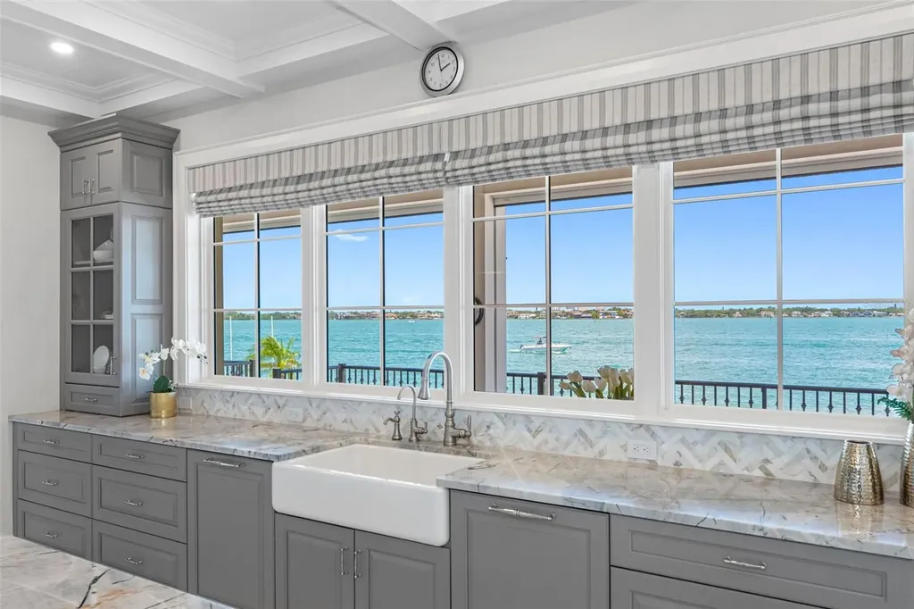 487 Meadow Lark Drive Sarasota FL 34236