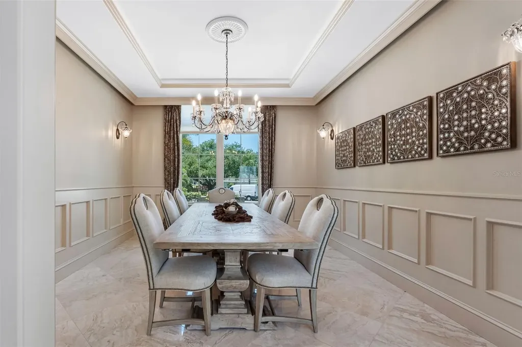 487 Meadow Lark Drive Sarasota FL 34236