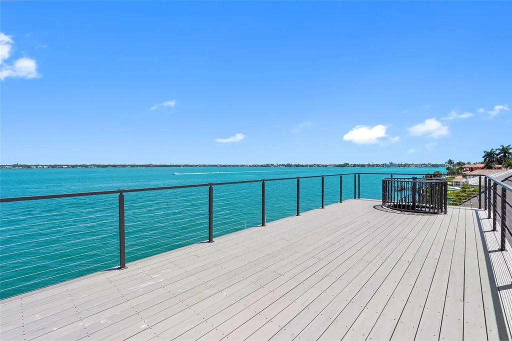 487 Meadow Lark Drive Sarasota FL 34236