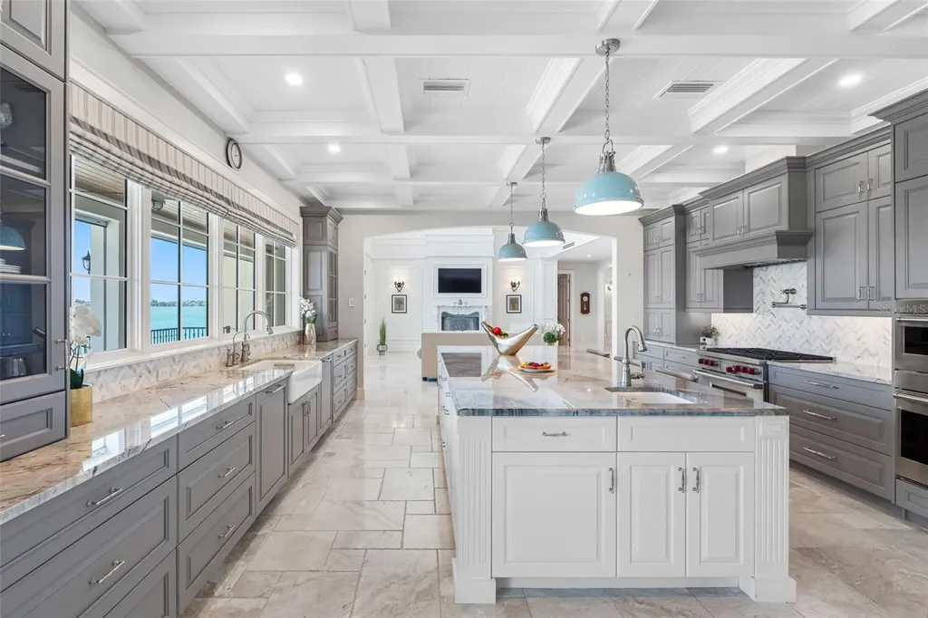 487 Meadow Lark Drive Sarasota FL 34236
