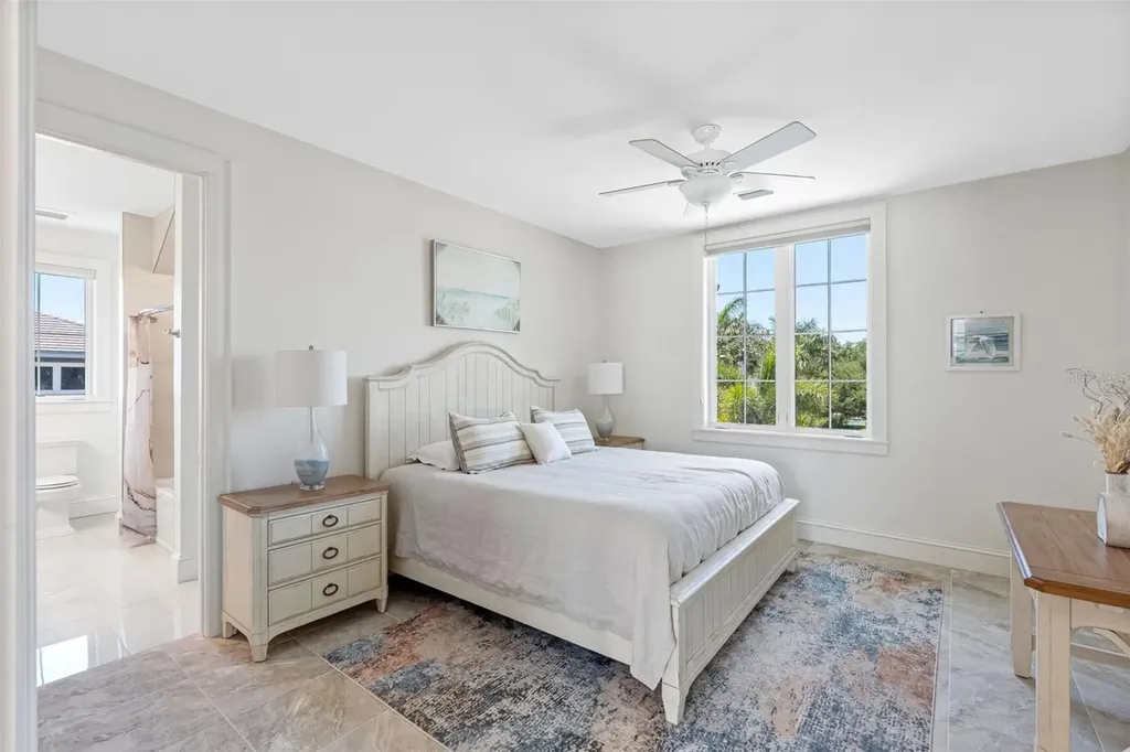 487 Meadow Lark Drive Sarasota FL 34236