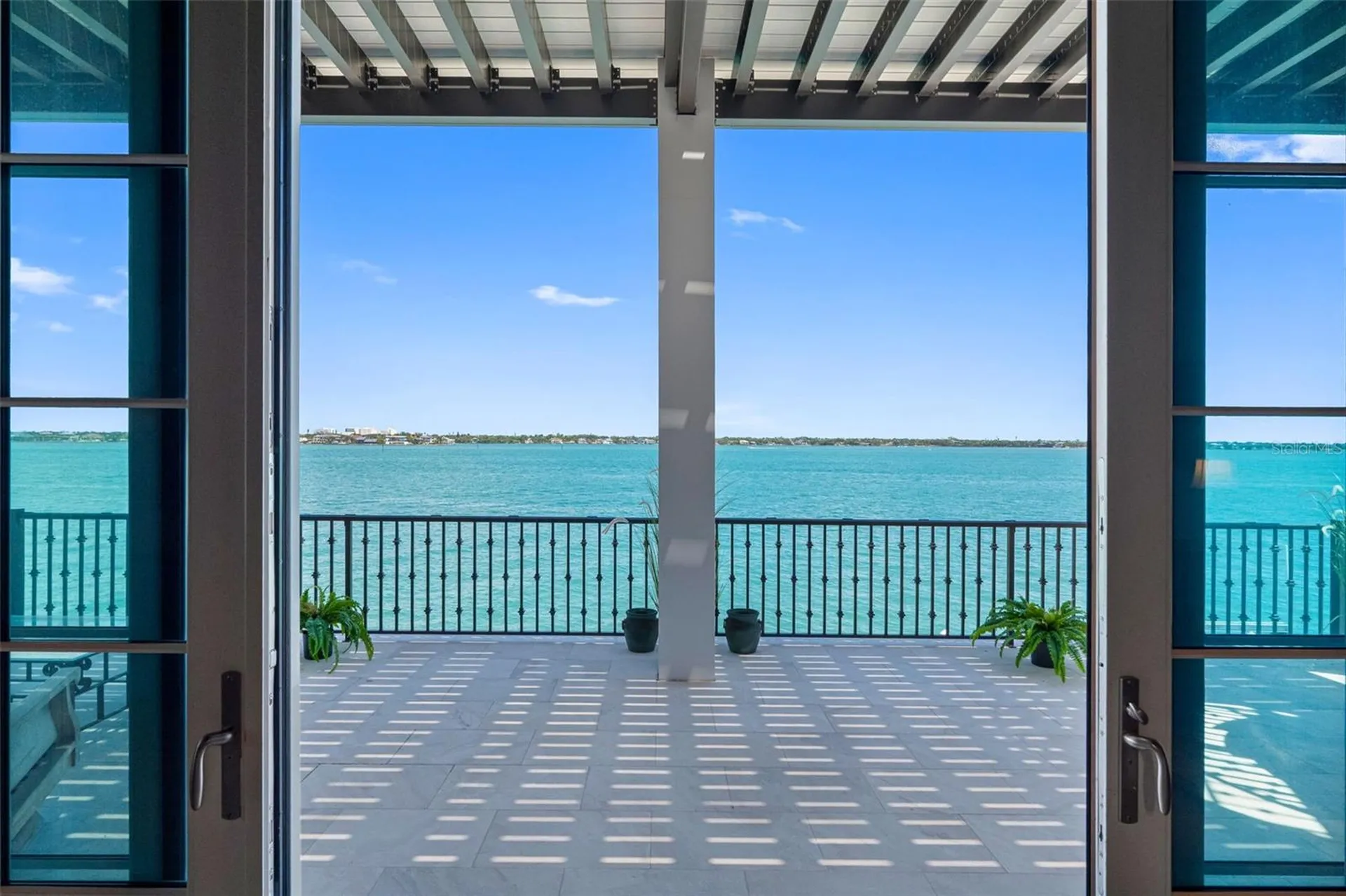 487 Meadow Lark Drive Sarasota FL 34236