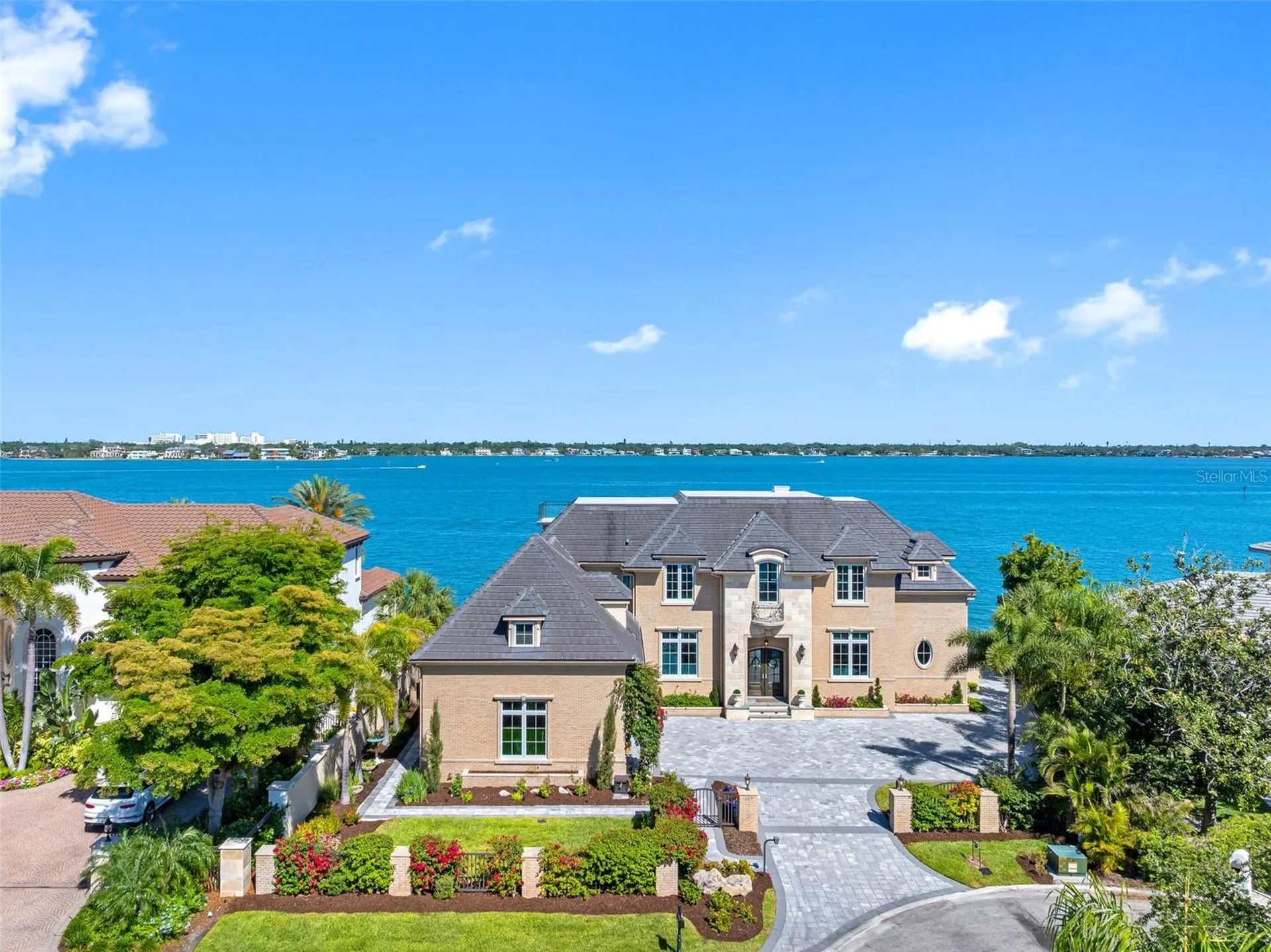 487 Meadow Lark Drive Sarasota FL 34236