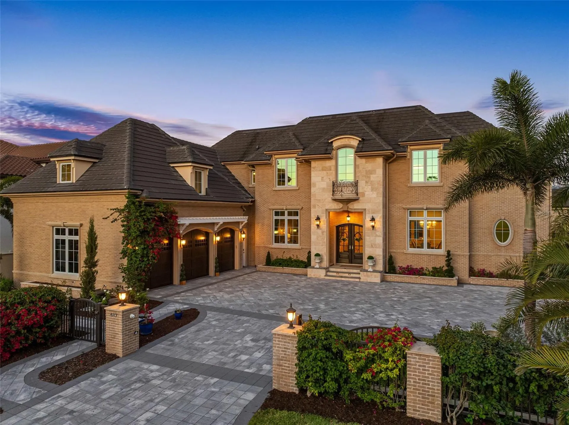 487 Meadow Lark Drive Sarasota FL 34236