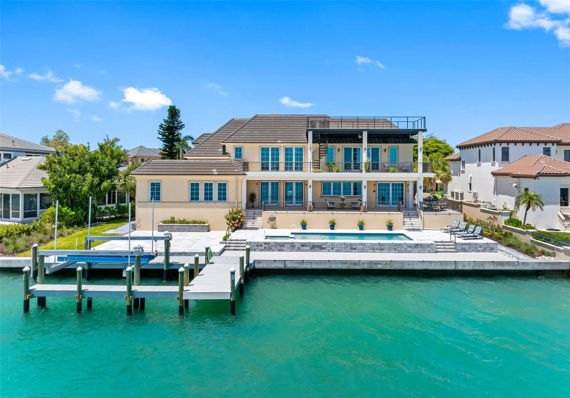 487 Meadow Lark Drive Sarasota FL 34236